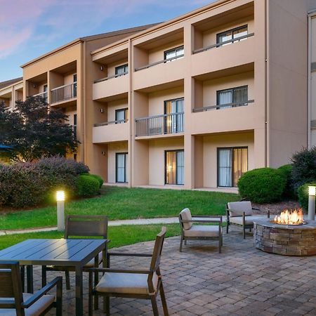 Отель Courtyard By Marriott Little Rock West Экстерьер фото